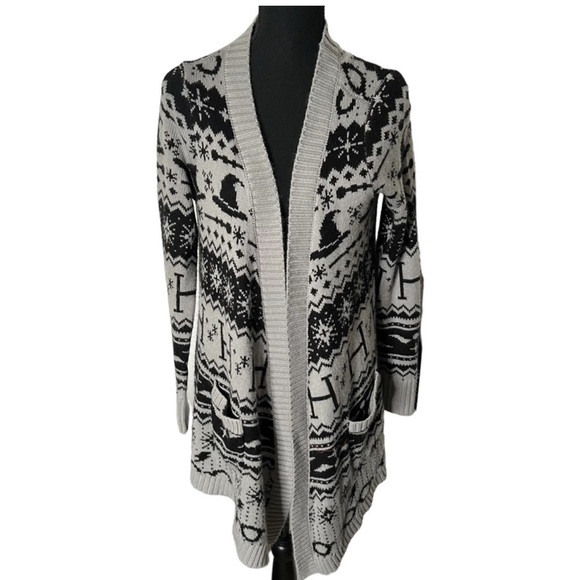 Hot Topic Harry Potter Fair Isle Gray Black Open Cardigan Medium - Picture 4 of 8